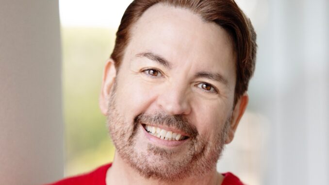 Headshot Horizontal 1